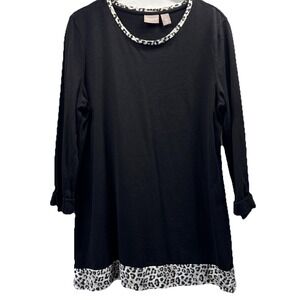 Chicos Women's Top Size Medium Black Animal Print Trim 3/4 Sleeves Pullover Knit